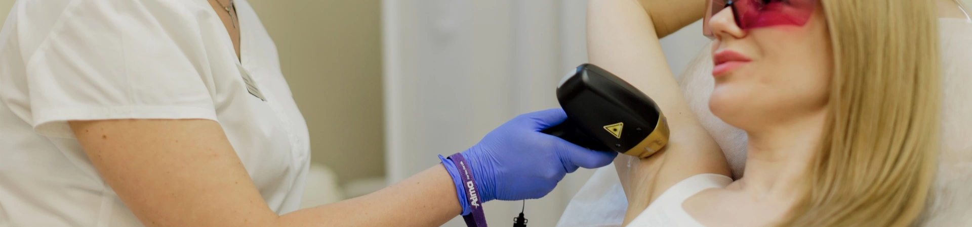 Лазерная эпиляция подмышек